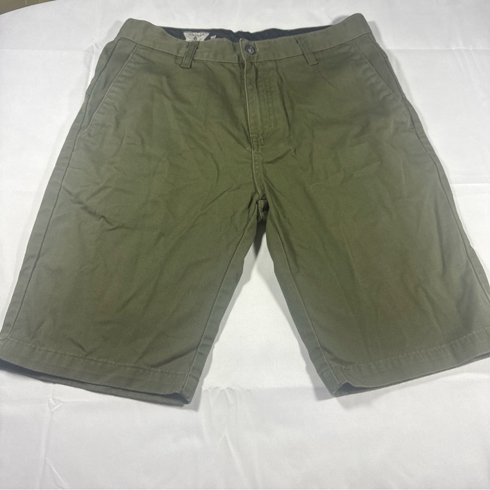 Vintage Volcom Green Corpo Class Shorts Size 30